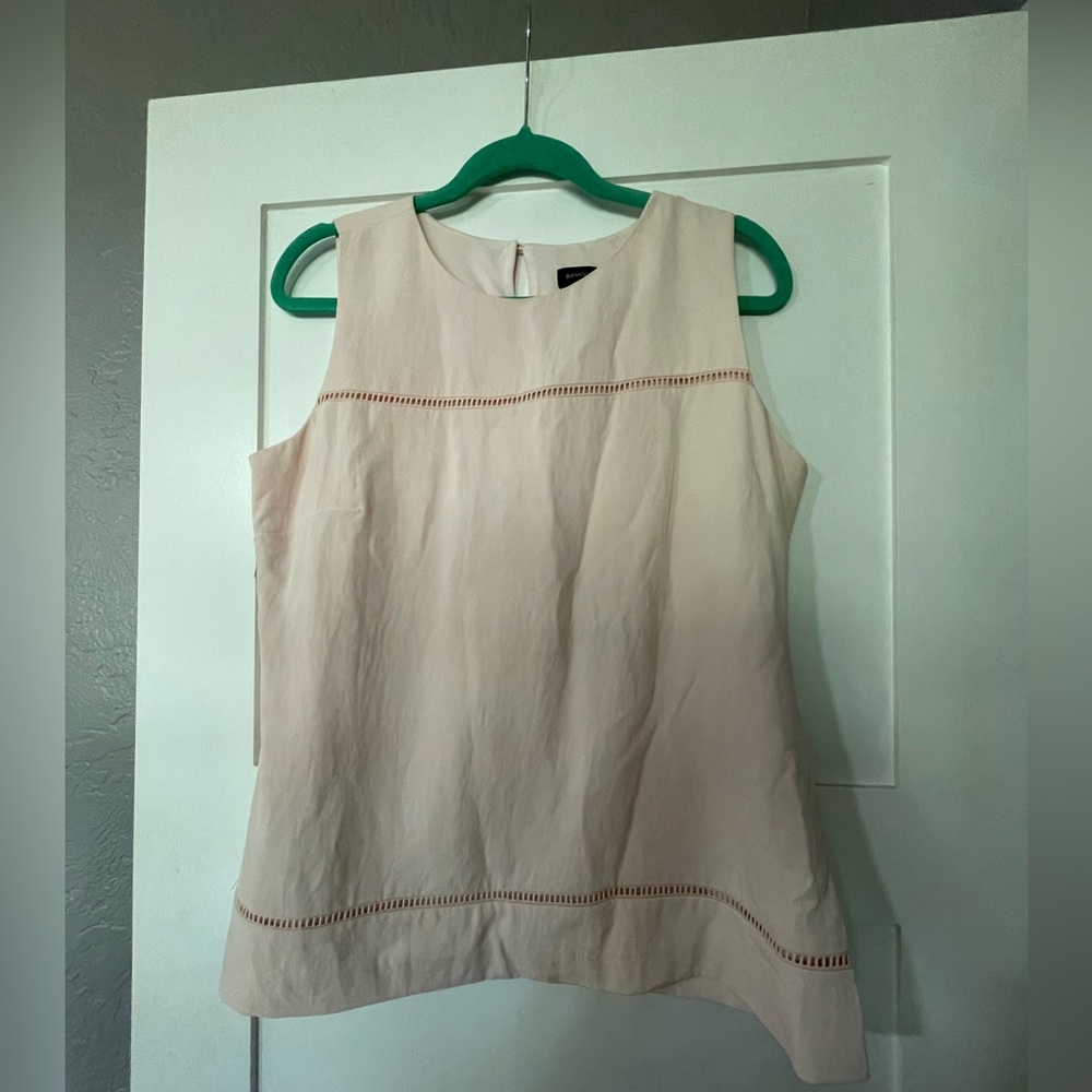 Banana Republic pink sleeveless lined top